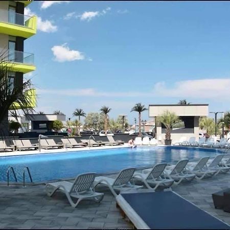 Apartamento Alezzi Sunwaves Năvodari Exterior foto