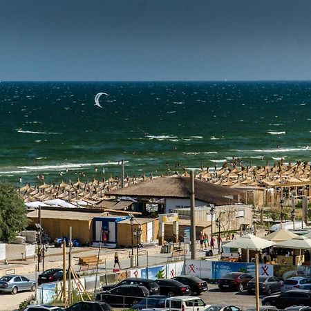 Apartamento Alezzi Sunwaves Năvodari Exterior foto